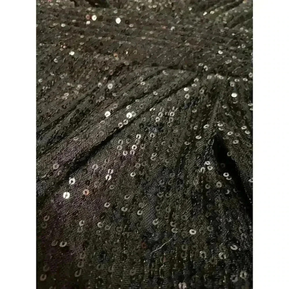 Mac Duggal SEQUINED LONG SLEEVE GOWN Sz 6 Midnight Formal Maxi Dress Slit Column - Picture 7 of 9